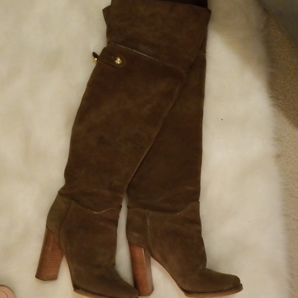 Louis Vuitton boots